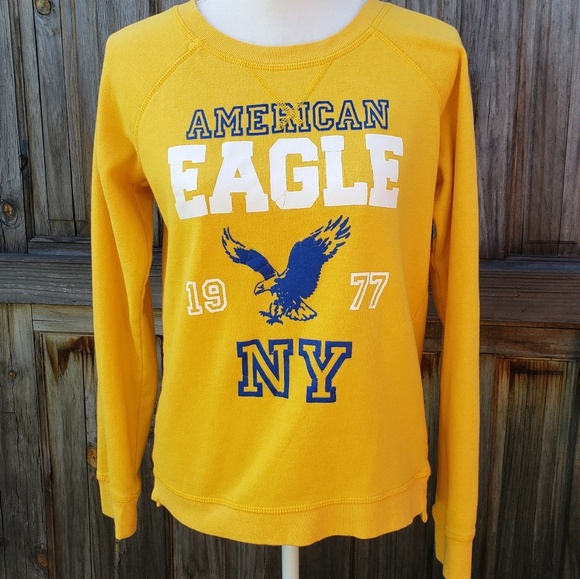 American Eagle Outfitters Tops - 🔴🔴American Eagle sweatshirt🔴🔴